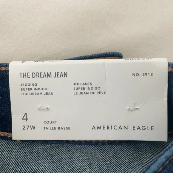 Women’s American Eagle Jeans - Picture 2 of 7